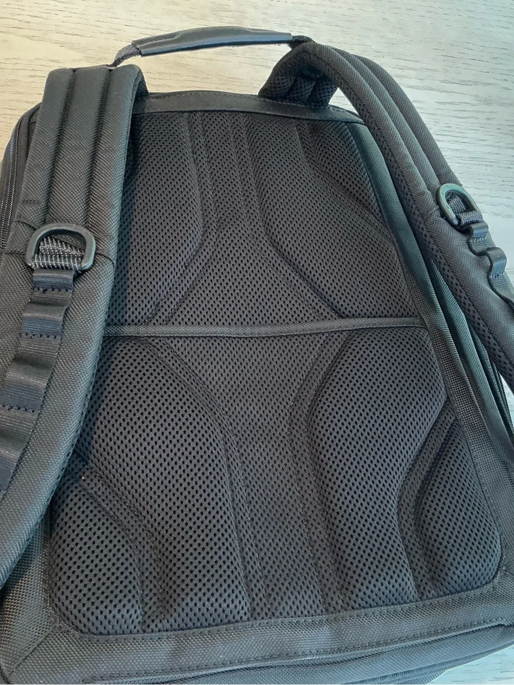 Tumi Alpha Bravo Navigation Backpack - never used! Olive Green